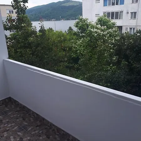 Orşova Apartament Faleza Dunarii מראה חיצוני תמונה